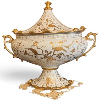 Ardalt Lenwile porcelain lidded tureen with gold Chinoiserie decoration